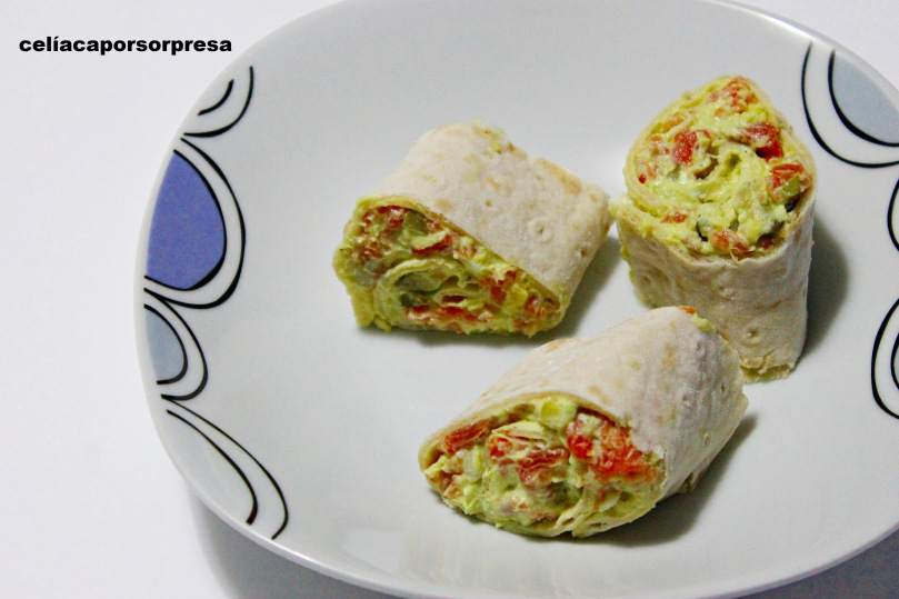 wrap-de-aguacate-y-salmón