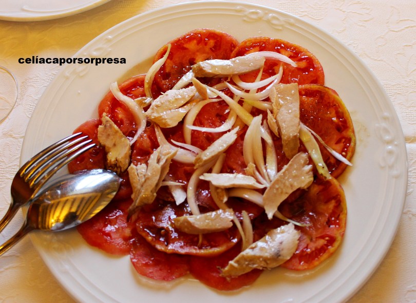 ensalada-de-tomate-y-bonito-casa-galarza