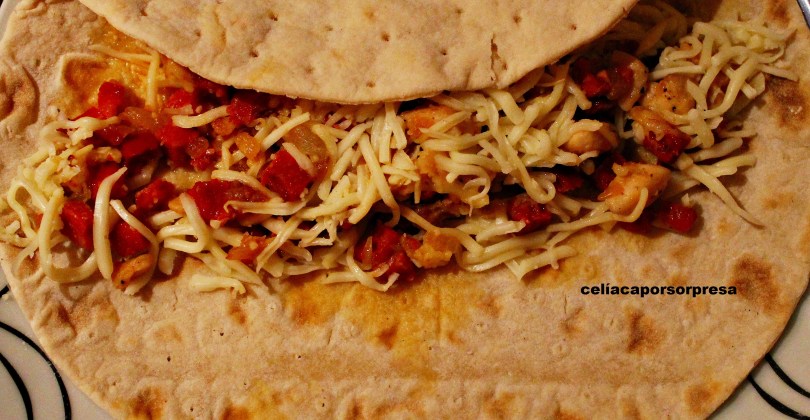 wrap-de-pollo-y-chorizo