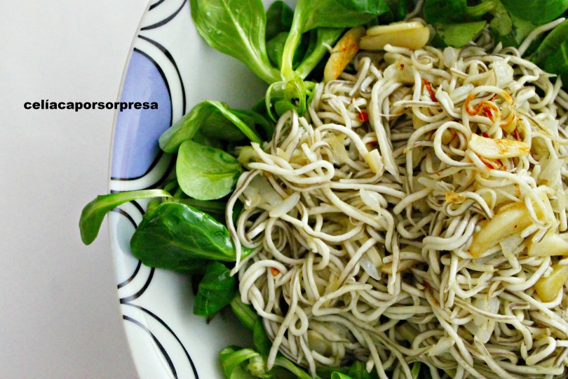 canónigos-con-gulas-cerca