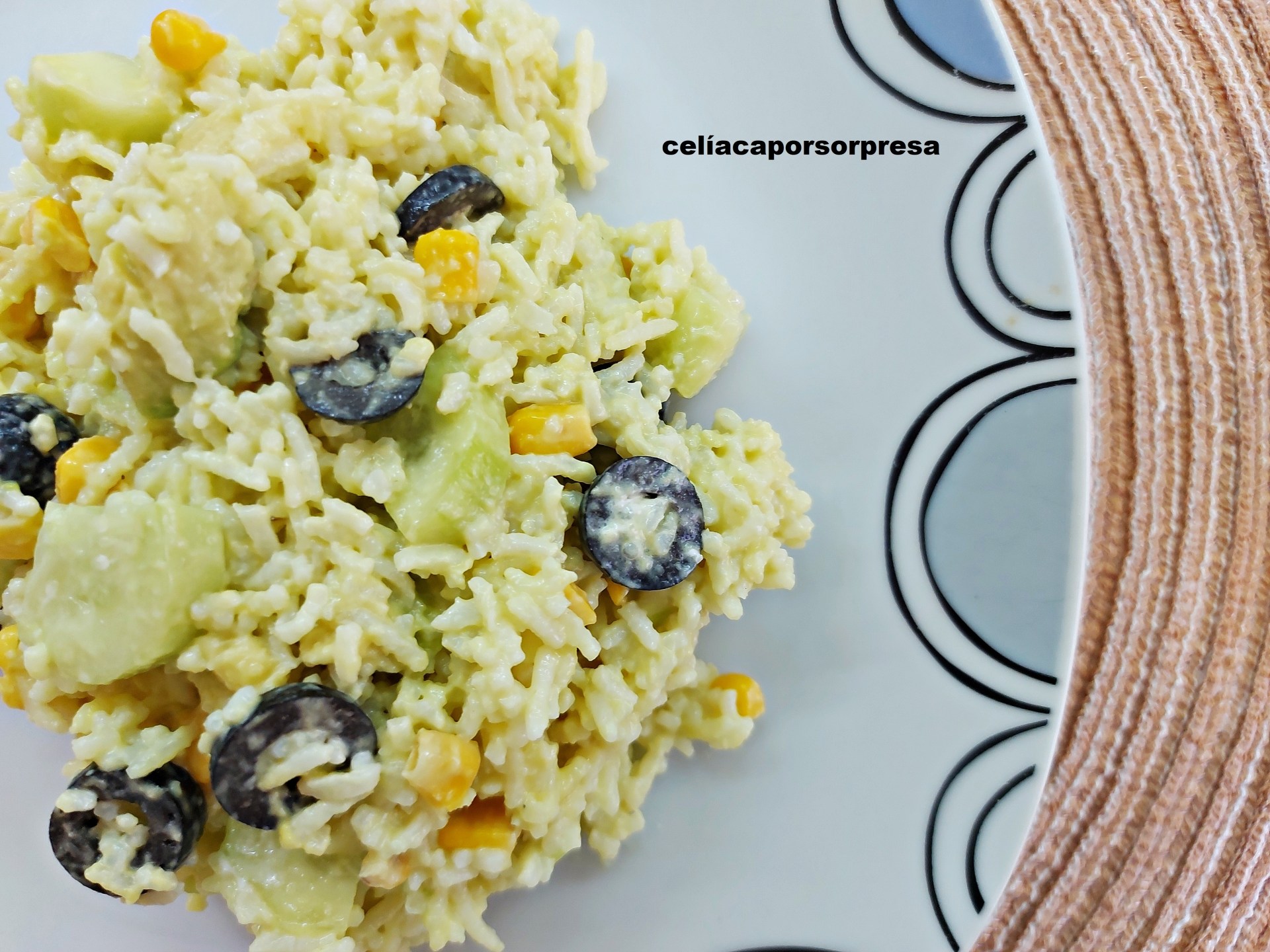 ensalada-de-arroz-con-aguacate
